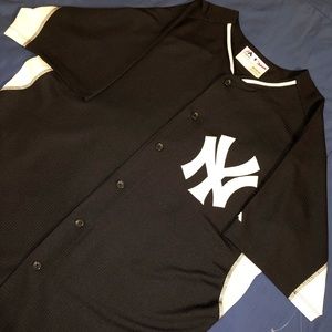 Majestic New York Yankee Jersey #2 Derek Jeter